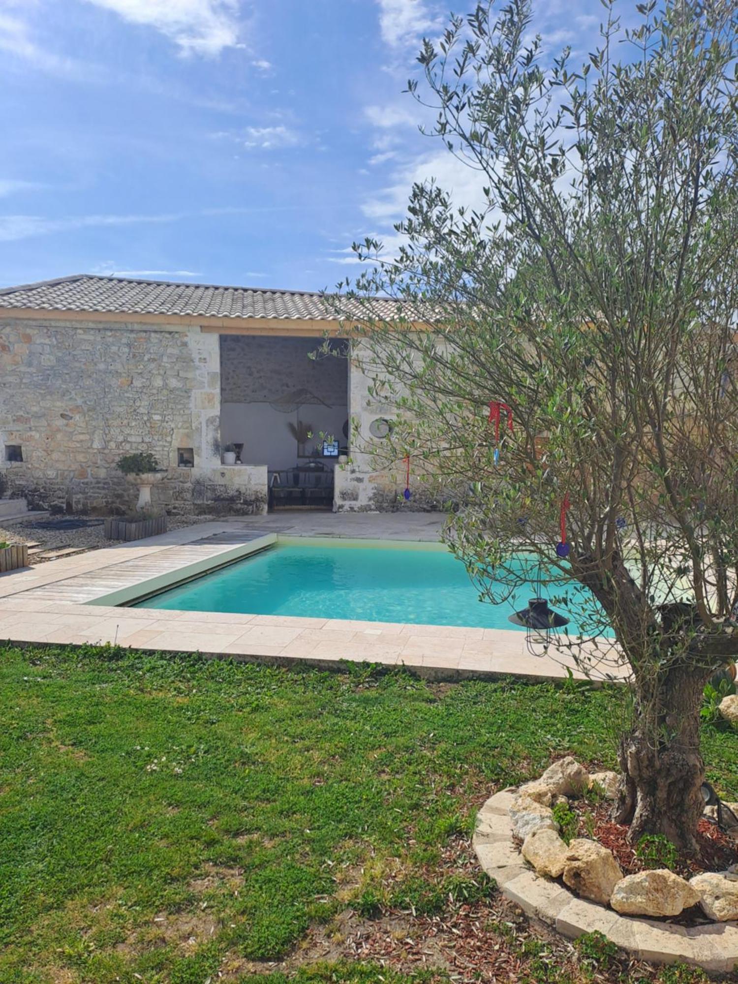 Maison Depaysante Au Calme Angouleme Сasa de vacaciones